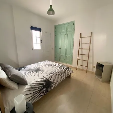 Cerca De Piscinas Naturales Apartamento *