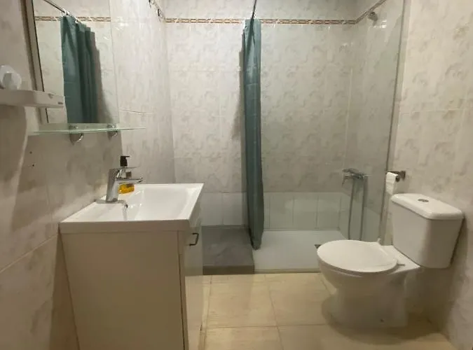 Cerca De Piscinas Naturales *